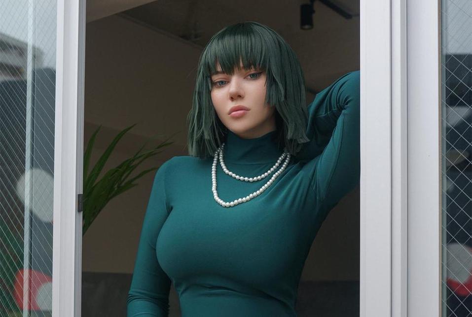 Alina Becker的风采无人能敌，这些原图让人赞叹不已