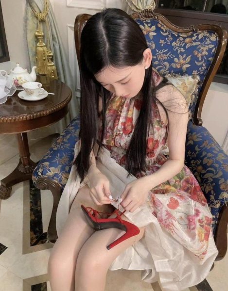 真实的美艳,chloe霏霏霏图集高清超美原图全部曝光