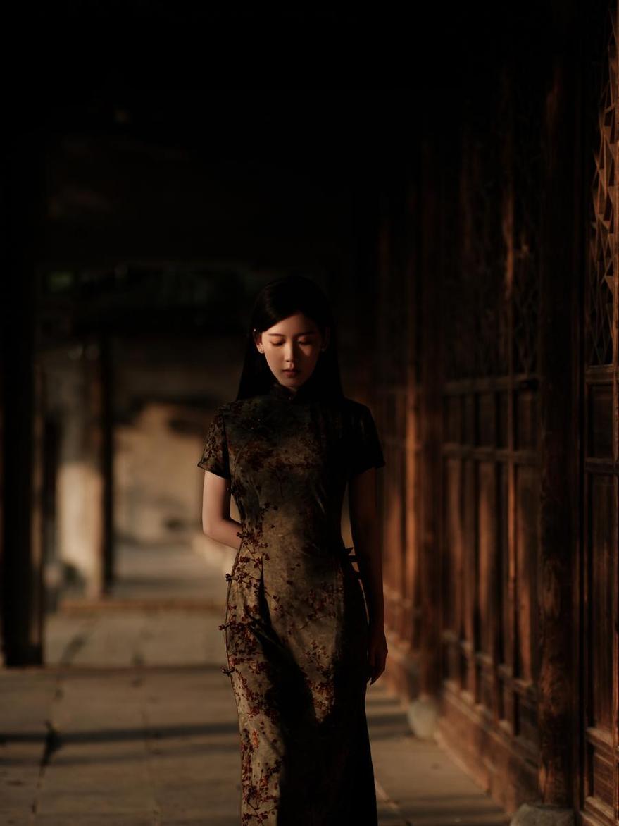 chloe霏霏 看照片我只想说:chloe霏霏霏百度云太美了