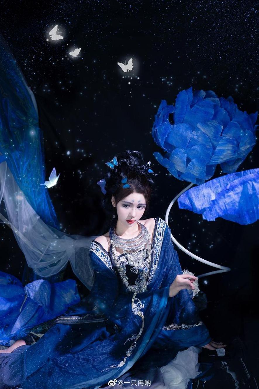 一只冉呐 灵动唯美,风靡全球的「一只冉呐阿狸」作品集