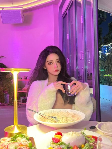 只是简言cos资源cos:妖娆惊艳的角色扮演照片