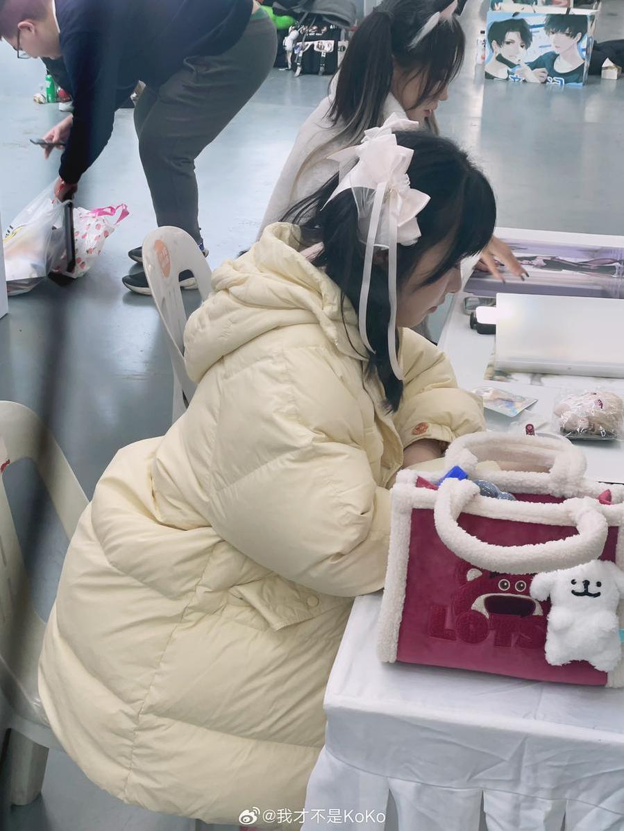 我才不是neko 从不萎靡的我才不是neko写真cos分享