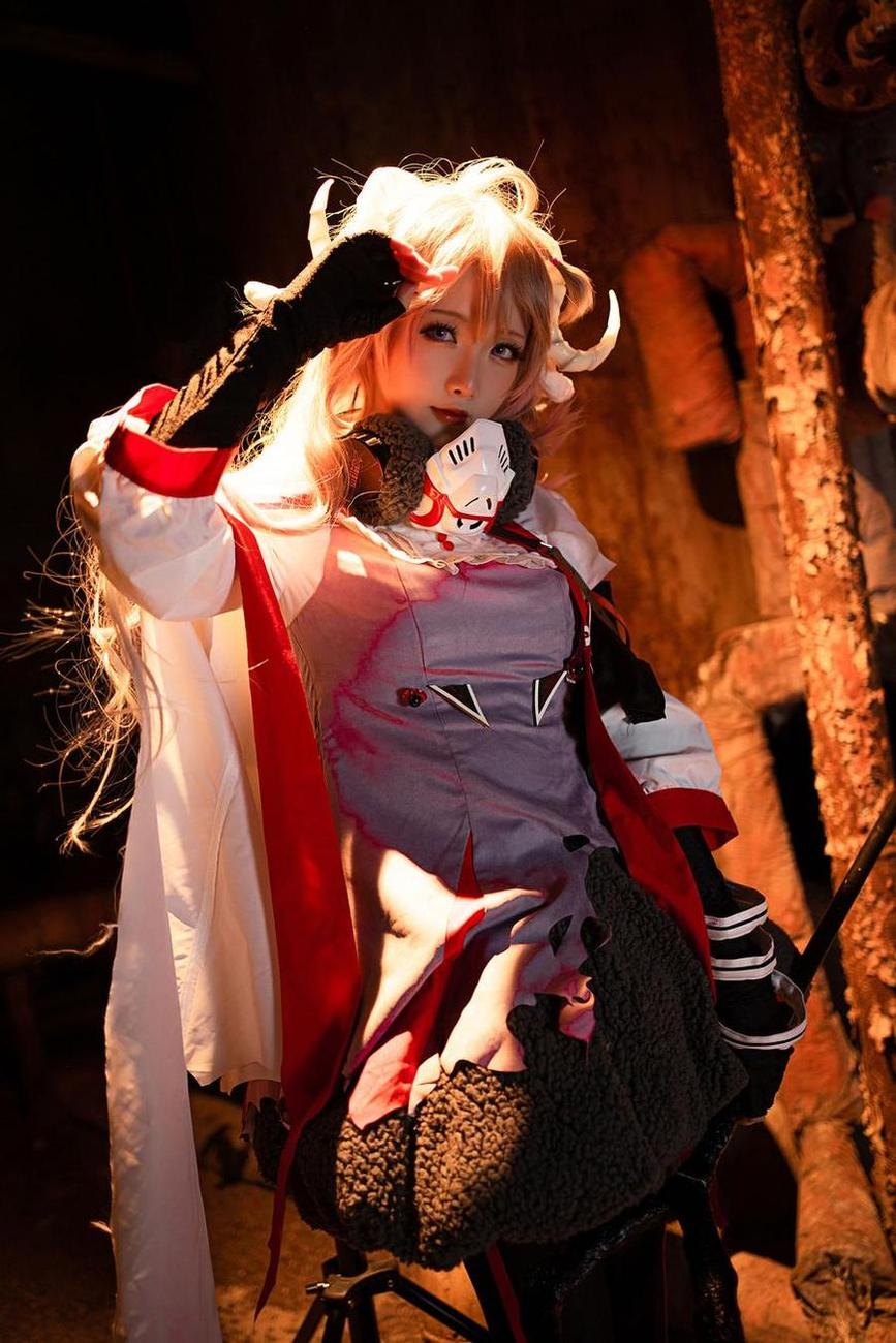 意境氛围强烈，星之迟迟cosplay胡桃的摄影作品