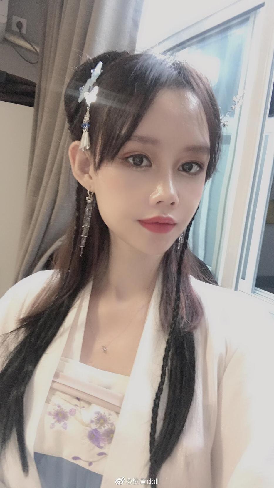 桃昔doll 可爱又迷人!桃昔doll微博不见的cos合集更新