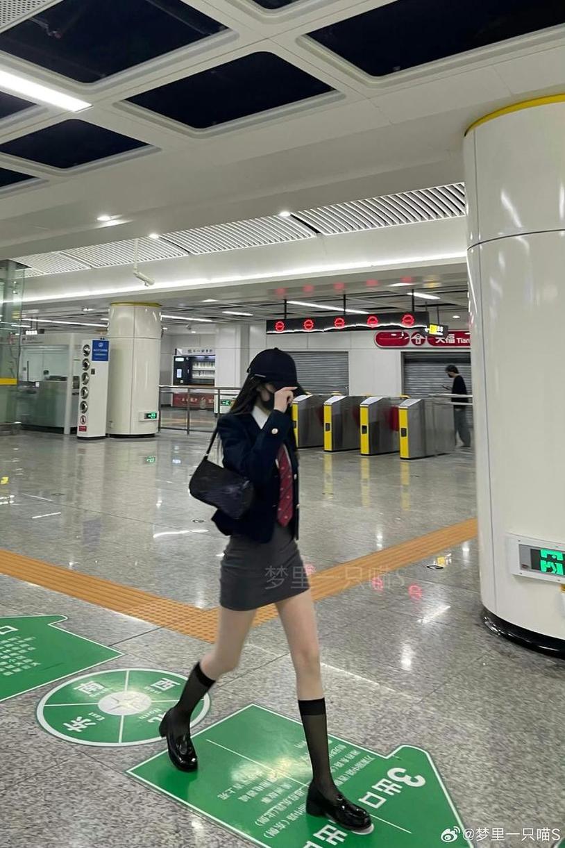 梦里一只喵 欣赏梦里一只喵会员图的美图作品珍藏