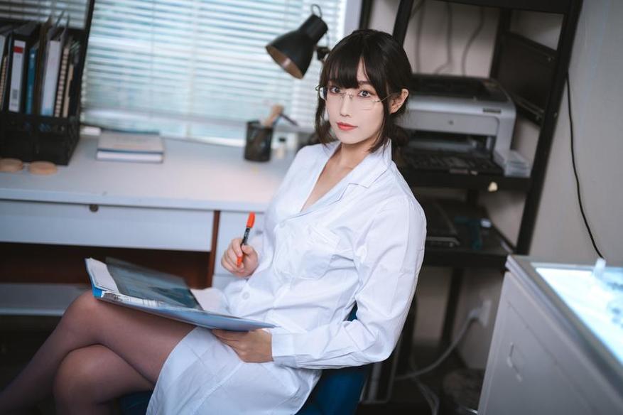 汪知子 汪知子是谁?她的cos技巧无人能敌