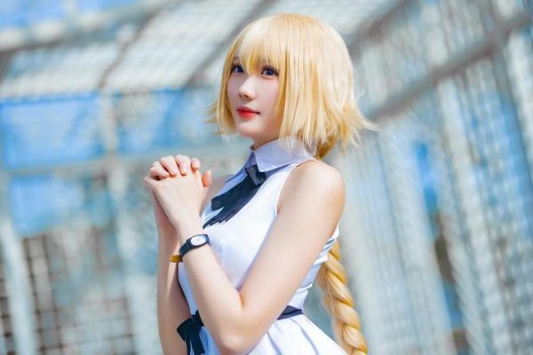 瓜希酱冲鸭的cos作品,再次征服你的心灵。