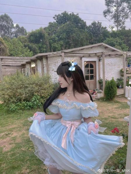 摄影大师对芊川一笑mnk的肯定,展现了cos作品中最精致的细节