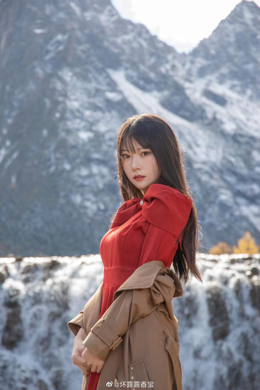 香草喵 香草喵露露小鹿乱撞瑜伽:一份惊人的图包等着你